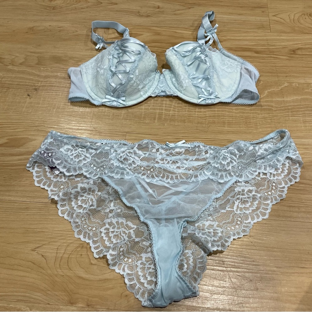 Adore Me Light Blue Lacy Bra & Panty Set.  Size 40C